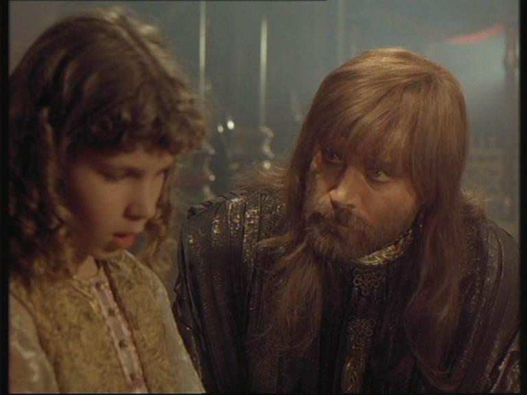 Кадр из фильма Кольцо дракона / Desideria e l'anello del drago (1994)