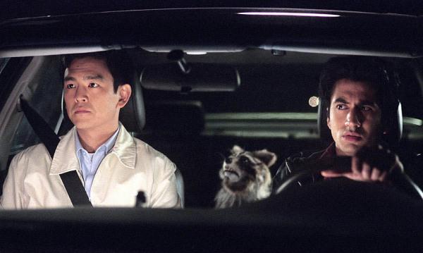 Кадр из фильма Гарольд и Кумар уходят в отрыв / Harold & Kumar Go to White Castle (2004)