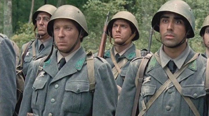 Кадр из фильма Павшие / The Fallen (2004)