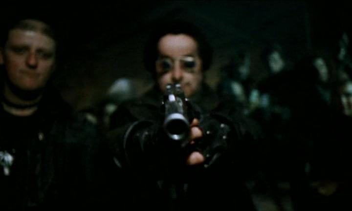 Кадр из фильма Месть блондинки / La vengeance d'une blonde (1994)