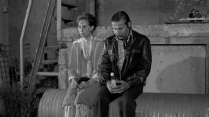 Кадры из фильма Береги свою косынку, Татьяна / Pidä huivista kiinni, Tatjana (1994)