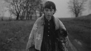 Кадры из фильма Сатанинское танго / Sátántangó (1994)