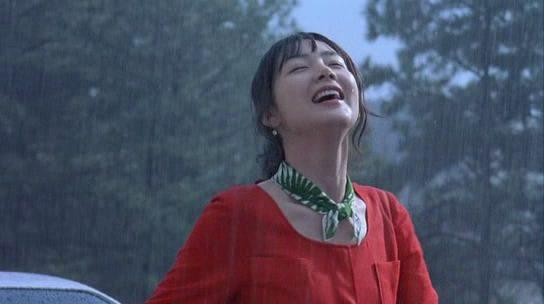 Кадр из фильма У каждого есть секрет / Nuguna bimileun itta (2004)