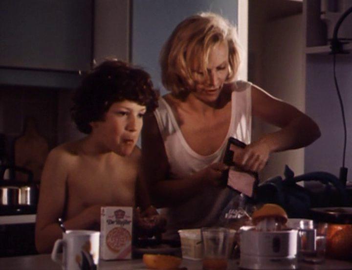 Кадр из фильма Опасный пациент / De Flat (1994)