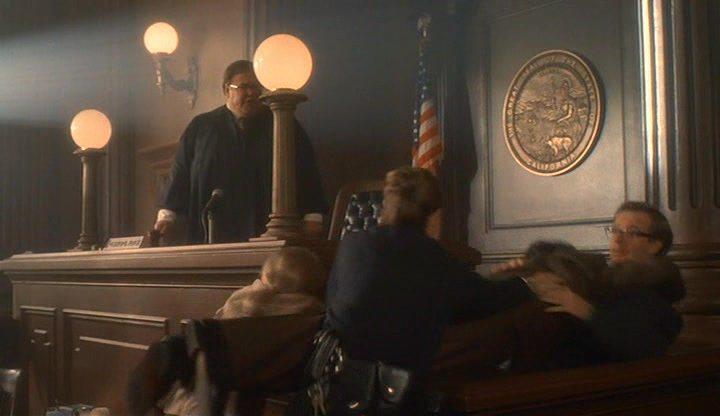 Кадр из фильма Стерлось из памяти / Clean Slate (1994)