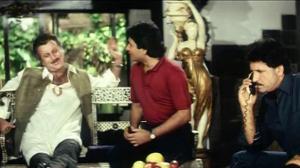 Кадры из фильма Моя неповторимая жена (Счастливая жизнь) / Meri Biwi Ka Jawab Nahin (2004)