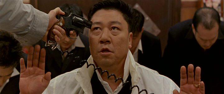 Кадр из фильма Порыв Ветра / Nae yeojachingureul sogaehabnida (2004)