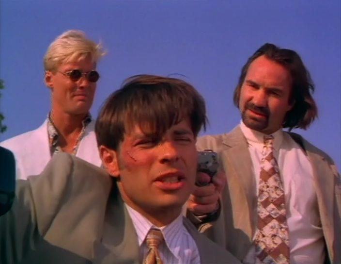 Кадр из фильма Смертельный змей / Bad Blood (1994)