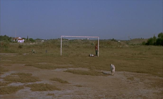 Кадр из фильма Изгнанники / Exils (2004)