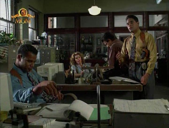 Кадр из фильма Преступная страсть / Criminal Passion (1994)