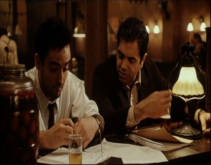 Кадр из фильма Пули над Бродвеем / Bullets Over Broadway (1994)