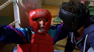 Кадры из фильма Парень из кальция / The Calcium Kid (2004)