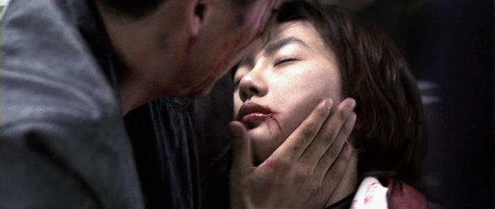 Кадр из фильма Метро / Metro palas (2004)