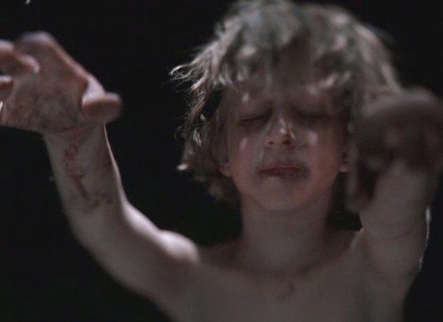 Кадр из фильма Я не боюсь / Io non ho paura (2004)