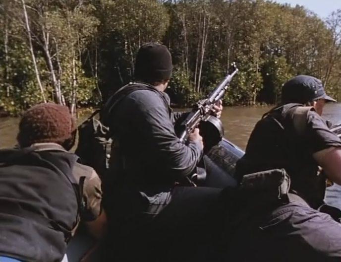 Кадр из фильма Никогда не сдавайся / Never Say Die (1994)