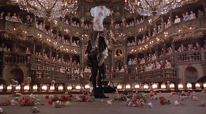 Кадр из фильма Фаринелли - кастрат / Farinelli (1994)