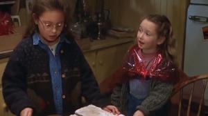 Кадры из фильма Рождественский Роман / A Christmas Romance (1994)