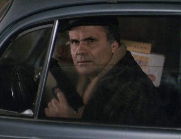 Кадр из фильма Сколько осталось до рассвета / A che punto è la notte (1994)