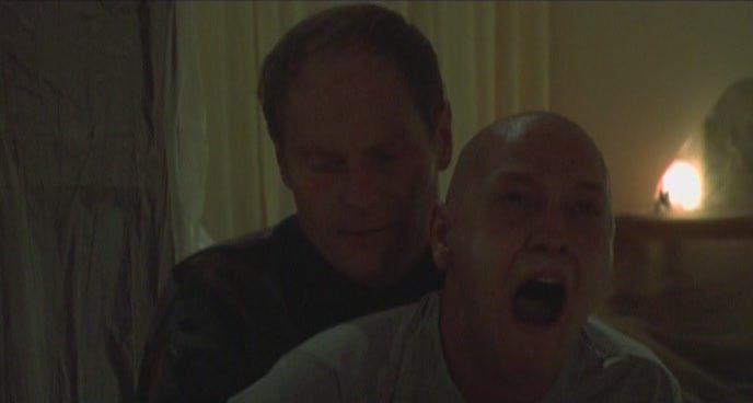 Кадр из фильма Слезы Кали / Tears of Kali (2004)