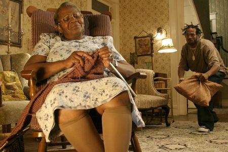 Кадр из фильма Игры джентльменов / The Ladykillers (2004)