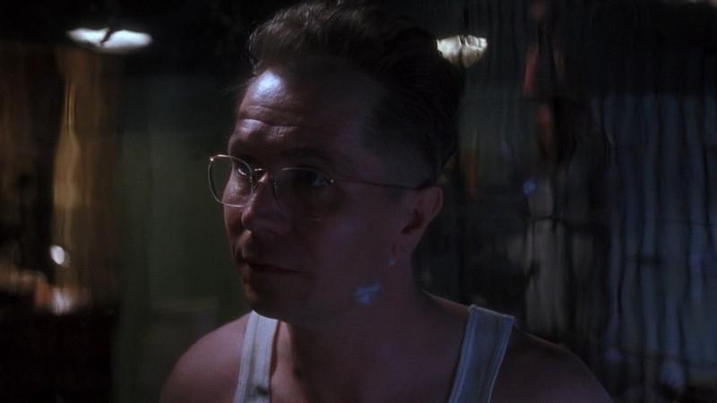 Кадр из фильма Убийство первой степени / First Degree (1995)