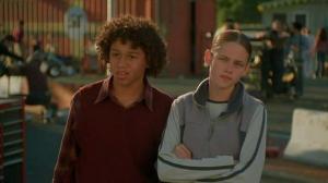 Кадры из фильма Запретная миссия / Catch That Kid (2004)