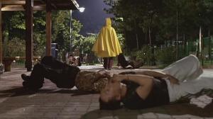 Кадры из фильма Шпионка / Geunyeoreul moreumyeon gancheob (2004)