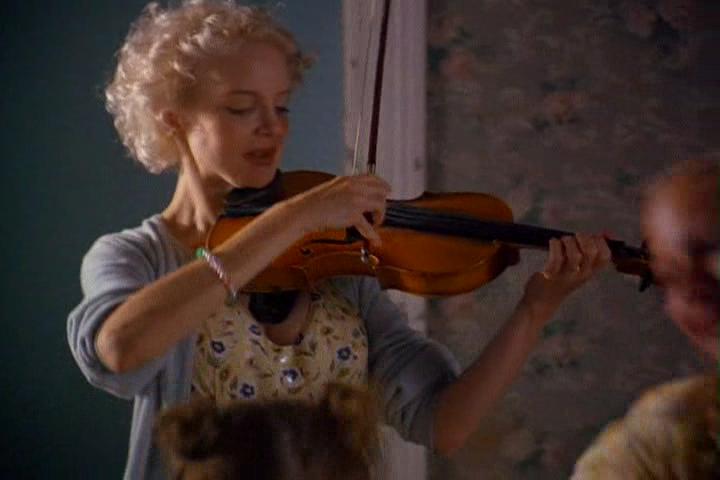 Кадр из фильма Анджела / The Red House (1995)