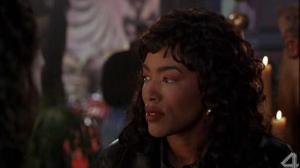 Кадры из фильма Вампир в Бруклине / Vampire in Brooklyn (1995)