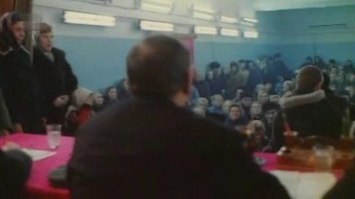 Кадр из фильма Курочка Ряба (1995)