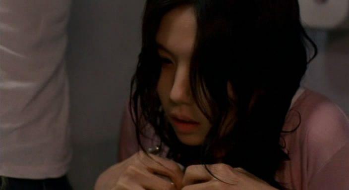 Кадр из фильма До свидания, НЛО / Annyeong! UFO (2004)
