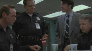 Кадры из фильма Там внутри / Underneath (1995)