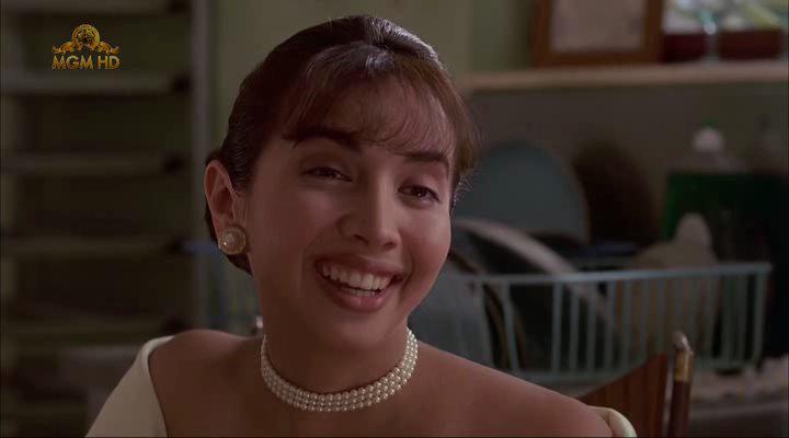 Кадр из фильма Семья Перес / The Perez Family (1995)