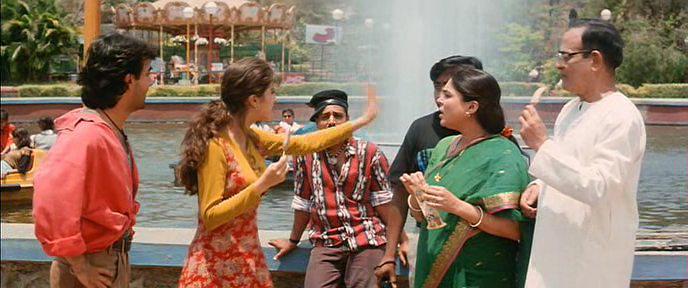 Кадр из фильма Весельчак / Rangeela (1995)