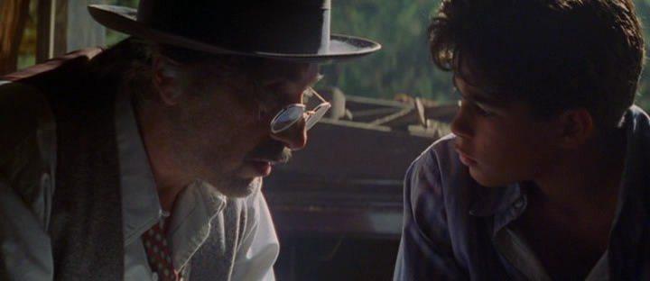 Кадр из фильма Четвертак / Two Bits (1995)