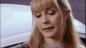 Кадры из фильма Там / Out There (1995)