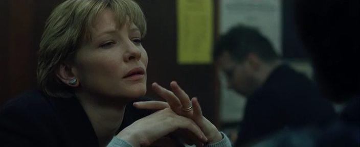 Кадр из фильма Охота на Веронику / Veronica Guerin (2003)