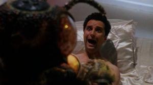 Кадры из фильма Женщина-оса / The Wasp Woman (1996)