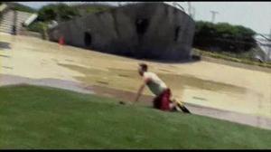 Кадры из фильма Чудаки / Jackass: The Movie (2002)