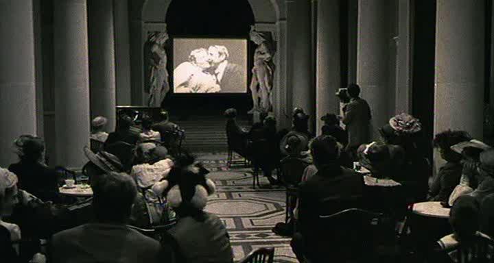 Кадр из фильма Нитрат серебра / Nitrato d'argento (1997)