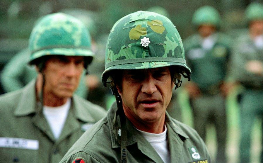 Кадр из фильма Мы были солдатами / We Were Soldiers (2002)