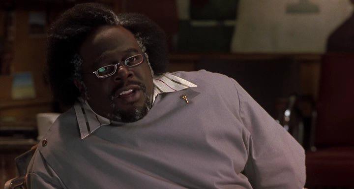 Кадр из фильма Парикмахерская / Barbershop (2002)