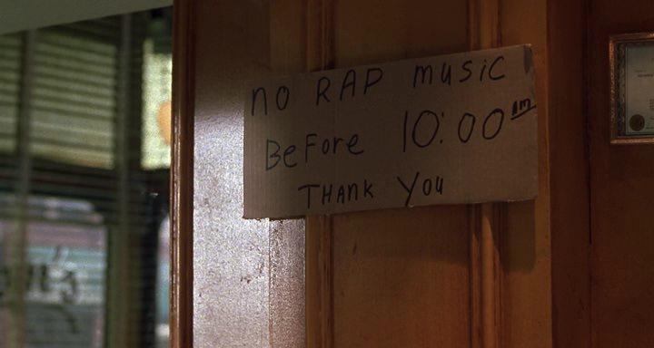 Кадр из фильма Парикмахерская / Barbershop (2002)