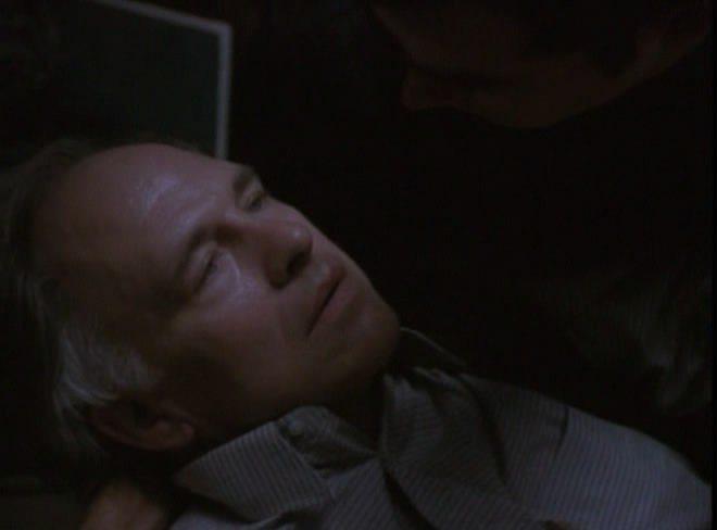 Кадр из фильма Кровавая утопия / Below Utopia (1997)