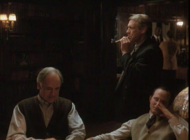 Кадр из фильма Кровавая утопия / Below Utopia (1997)