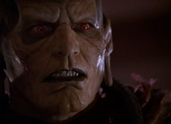 Кадр из фильма Исполнитель желаний / Wishmaster (1997)