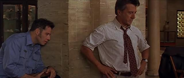 Кадр из фильма Безумный город / Mad City (1997)