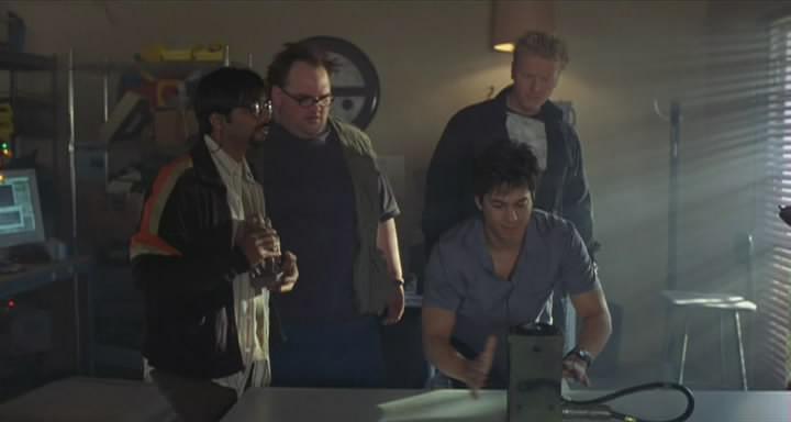 Кадр из фильма Как заработать 20 миллионов баксов / The First $20 Million Is Always the Hardest (2002)