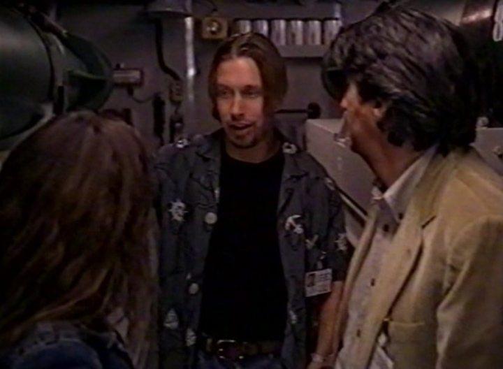 Кадр из фильма Крушение / Sub Down (1997)