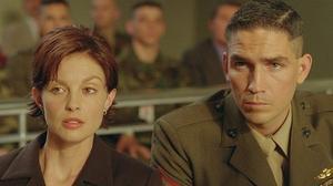 Кадры из фильма Особо тяжкие преступления / High Crimes (2002)